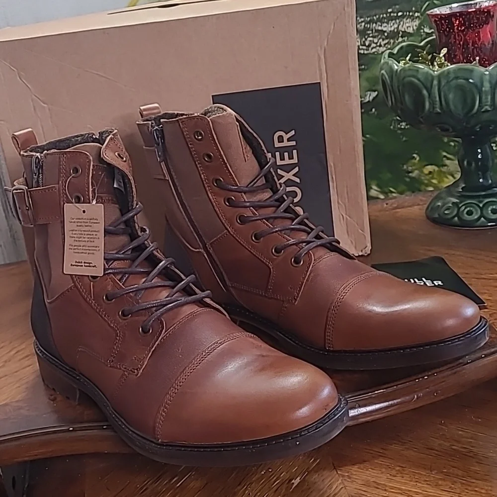New in box! Bull Boxer 45 Mens 11.5 leather chukka lace up ankle boots cognac